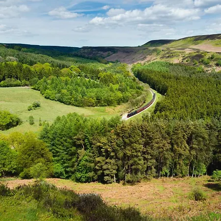 Chalé High Oaks Grange - Contemporary Pickering