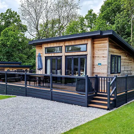 High Oaks Grange - Contemporary Chalet Pickering