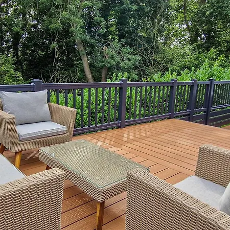 High Oaks Grange - Contemporary * Pickering