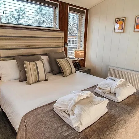 Chalet High Oaks Grange - Contemporary *