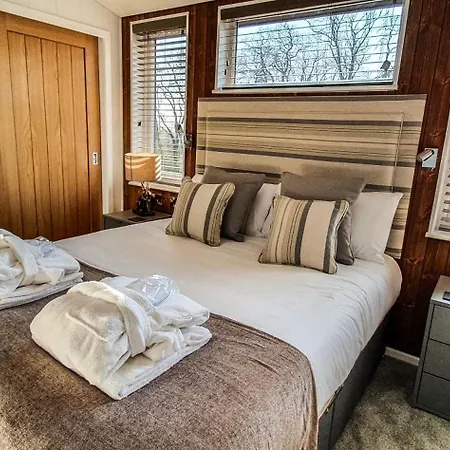 High Oaks Grange - Contemporary Chalet Pickering