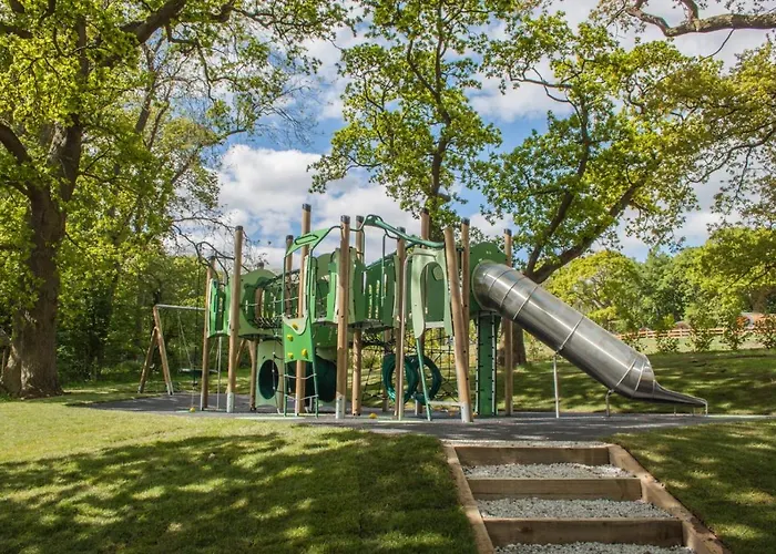 High Oaks Grange - Contemporary