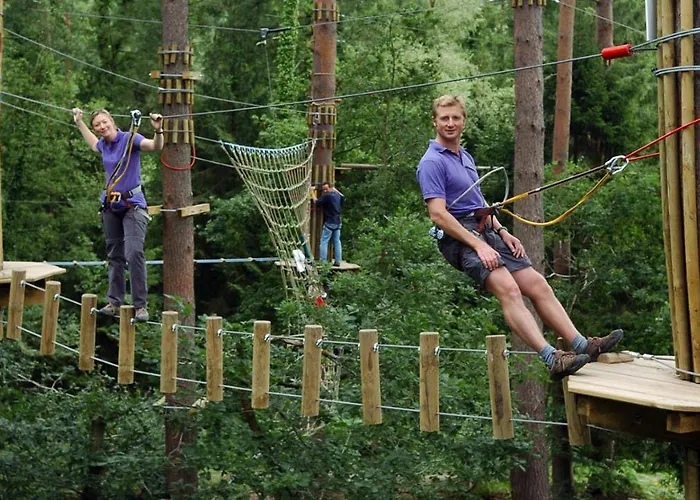 High Oaks Grange - Contemporary *